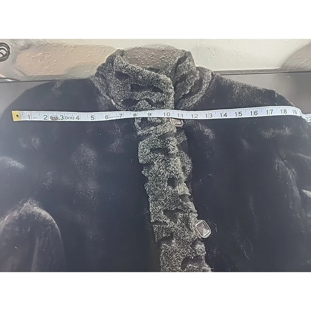 Y2K Blair Black Faux Fur Coat Womens  Sm with Pockets‎